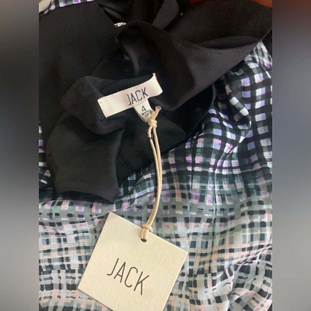 Jack by BB Dakota Plaid Cutout Back Sleeveless Dress NWT Size 4 - Picture 10 of 13